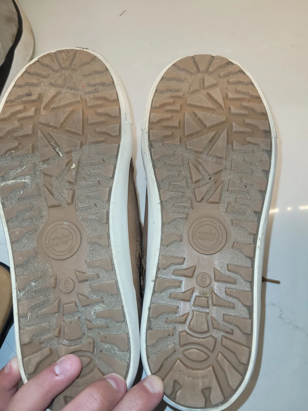 Wonder Nation Big Boys Shoes Size 6
